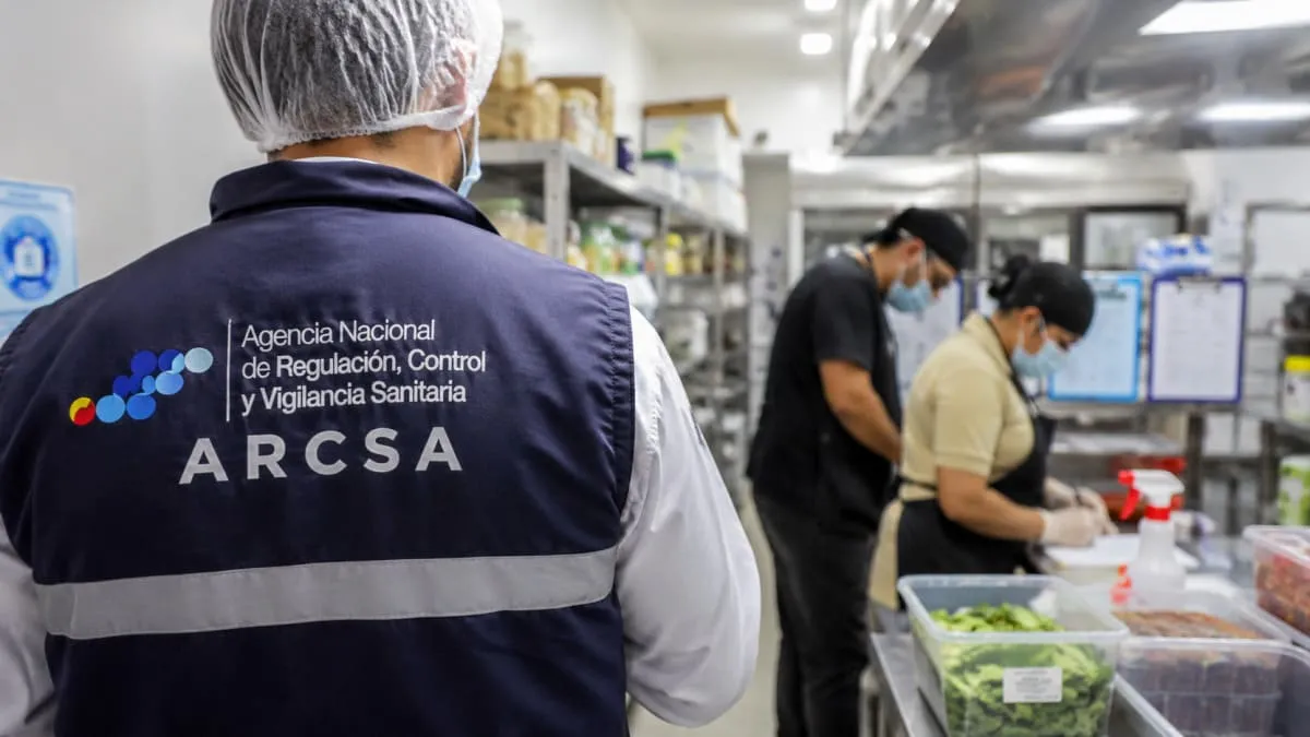 Actualiza tu permiso ARCSA en Ecuador
